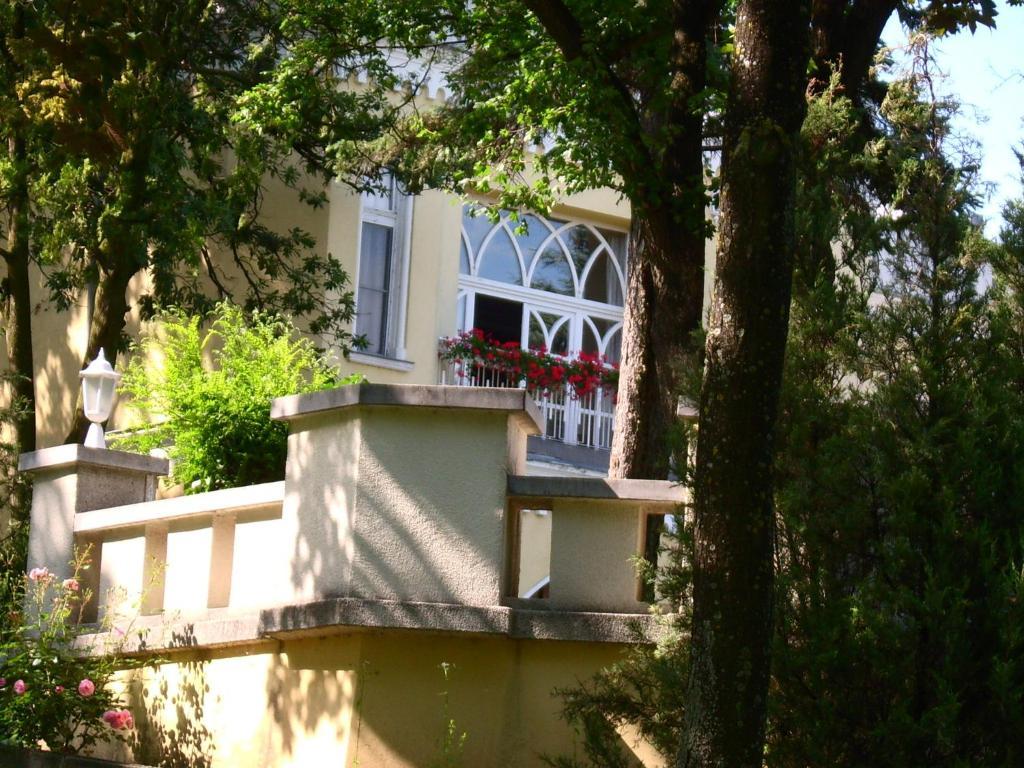 Sir David Balaton Castle Apartmanok Balatonszepezd Luaran gambar